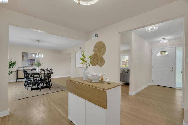 955 Via Seville, Livermore, CA 94550