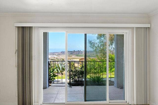 3612 Vista Bella, Oceanside, CA 92056 Slider to Patio