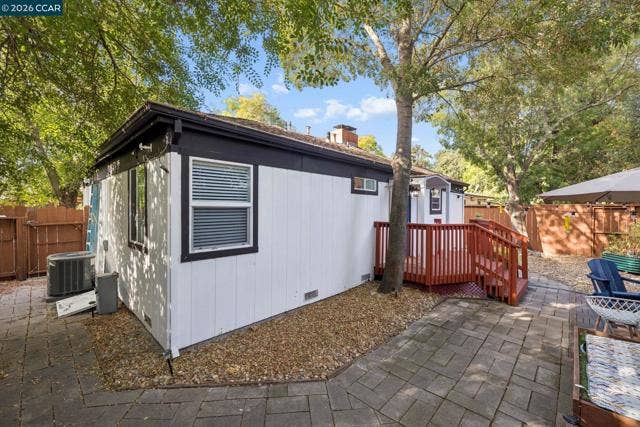 2759 Warner Ln, Pleasant Hill, CA 94523