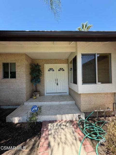 Property photo for 23723 Oxnard ST, Los Angeles, CA