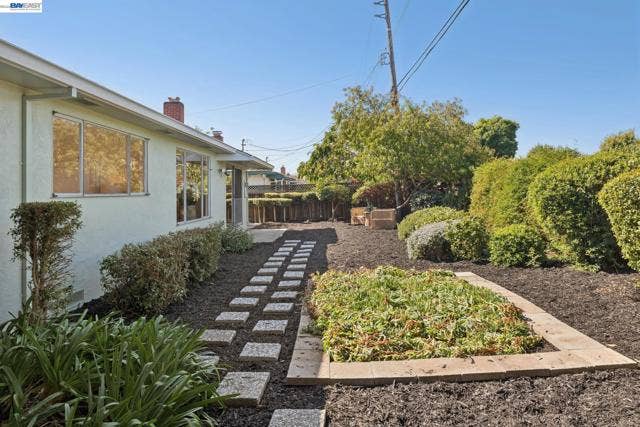 4895 Mildred Dr, Fremont, CA 94536 4895 Mildred Dr, Fremont, CA 94536