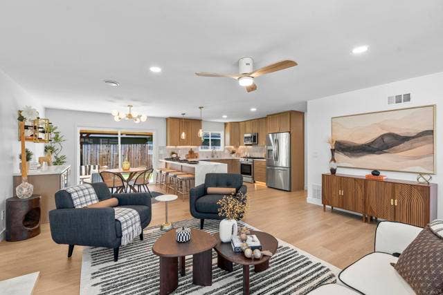 5565 Mount Aconia Way, San Diego, CA 92111 5565 Mount Aconia Way, San Diego, CA 92111