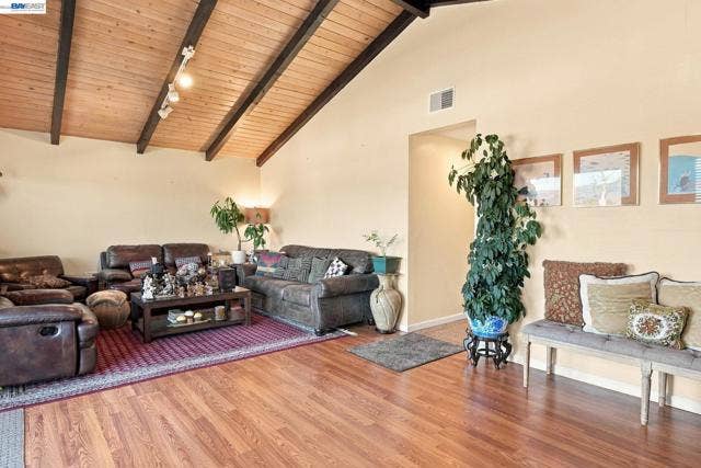 22 John Glenn Cir, Daly City, CA 94015 22 John Glenn Cir, Daly City, CA 94015