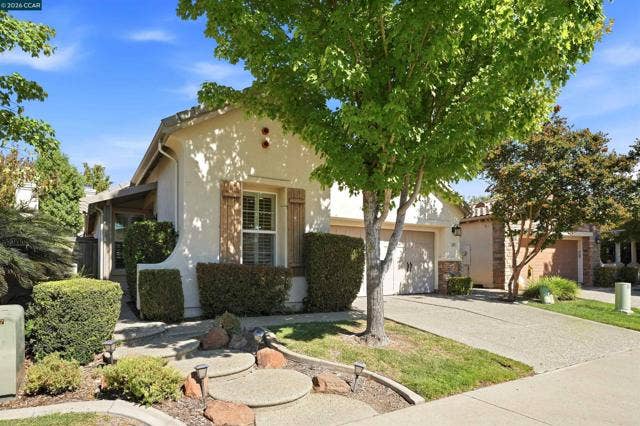 371 Perazul Cir, Sacramento, CA 95835