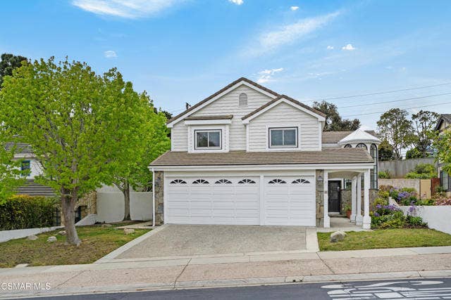 Property photo for 6 Village CIR, Manhattan Beach, CA